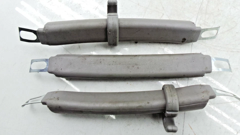 Kia Sorento JC MK1 2006 3 Sets Roof Grab Handle - Image 2 of 4