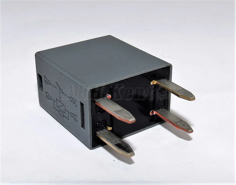 225-Kia (1990-2015) Multi-Use Grey 4-Pin Relay 0K2A267740 Deco / Kia Motors - Image 2 of 4