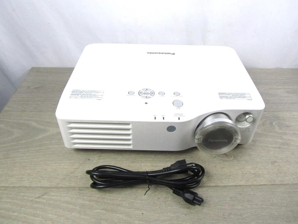 Panasonic TQFB533 LCD Home Theater HDMI Projector White Tested & Works - Image 2 of 4