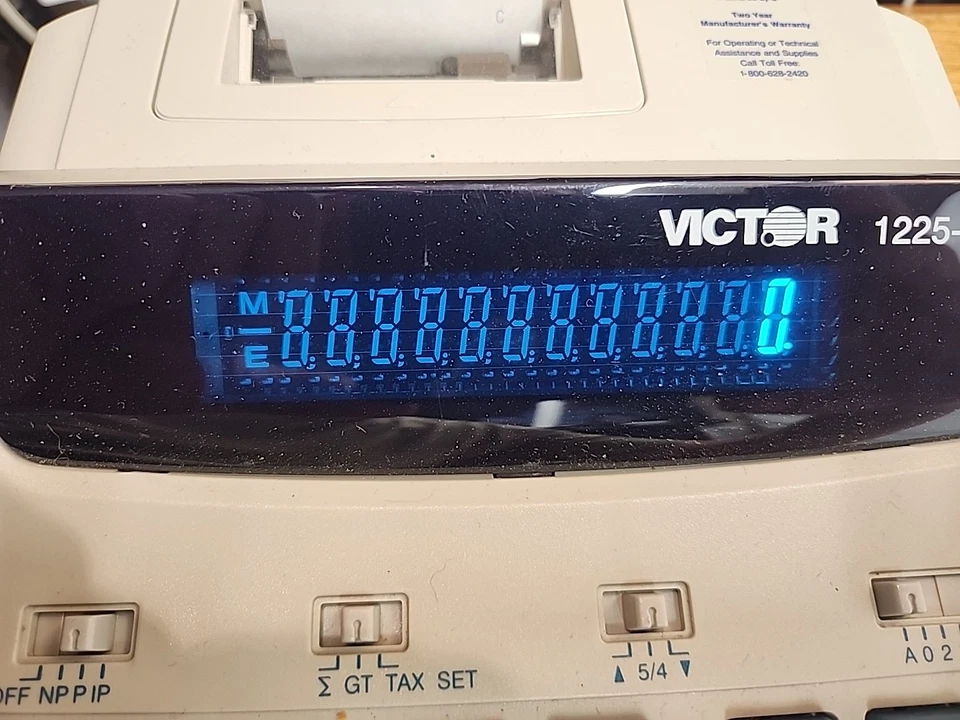 Victor 12 Digit Desktop 2 Color Printing Calculator, 1225-2 - Image 4 of 4