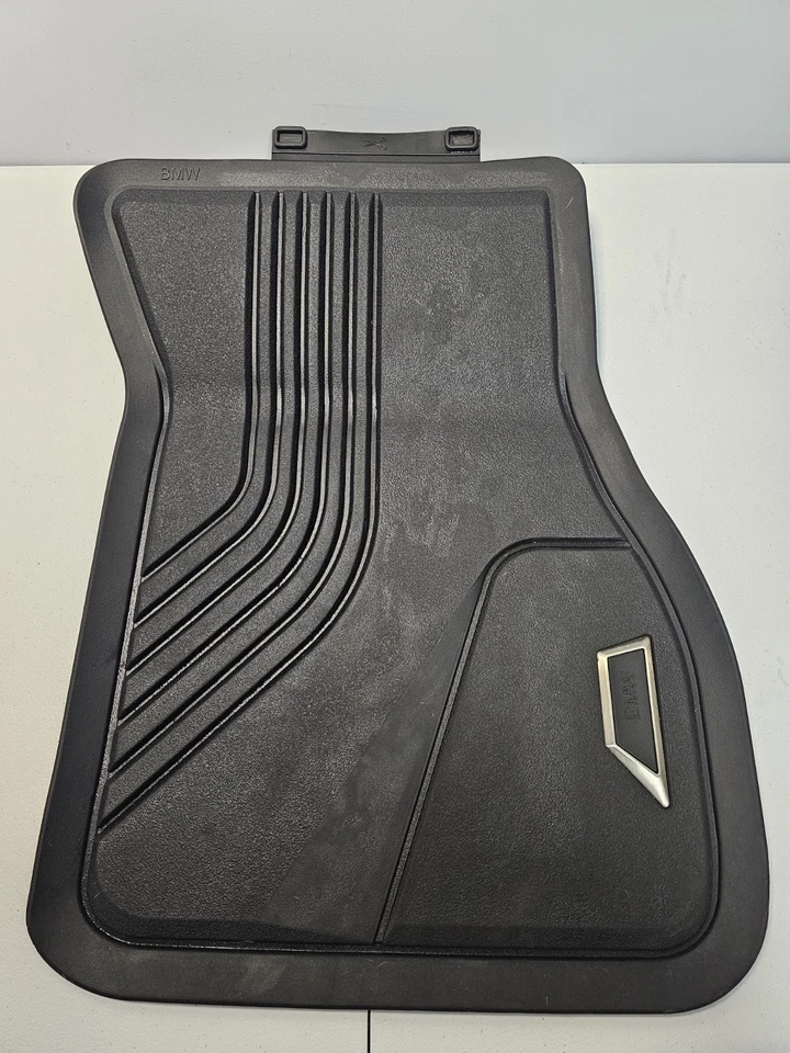Alfombrillas BMW para todo tipo de clima OEM 2020-2024 Foto 3 de 4