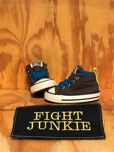 chuck taylor baby shoes