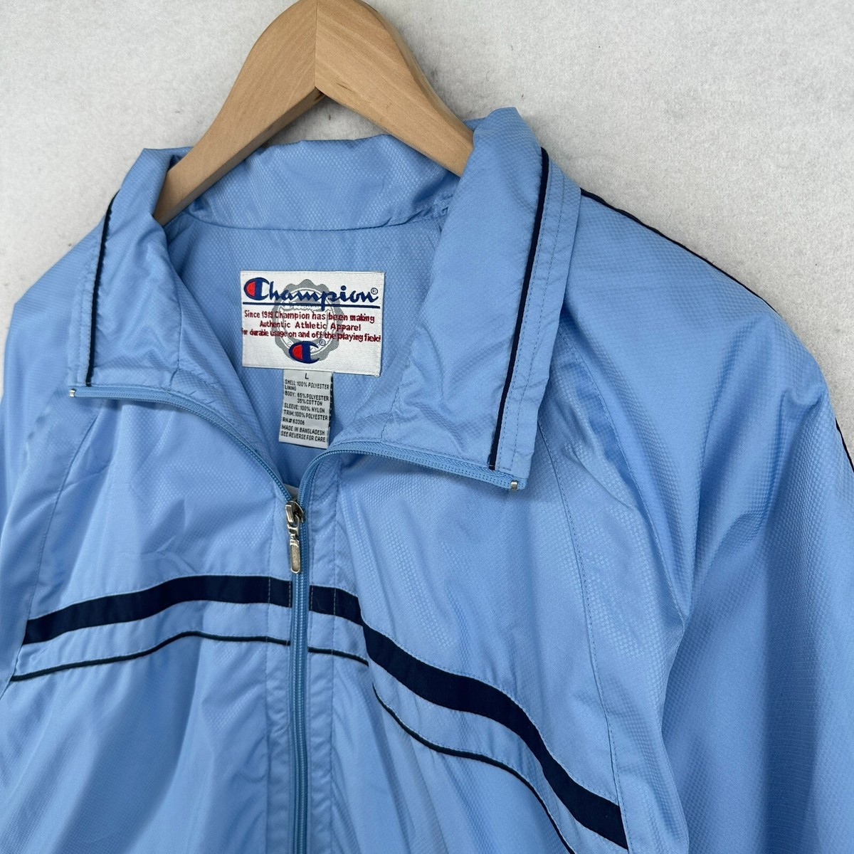 CHAMPION Jacket Mens L Windbreaker Full Zip Lined CHAMPION Jacket Mens L Windbreaker Full Zip Lined