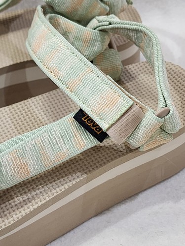 Teva flatform universal strappy platform wedge sandals Iridescent Color Sz 8 - Picture 4 of 9