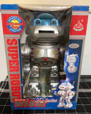 Space Wiser IQ Doctor Robot - Infrared Ray Function - New in Opened Box