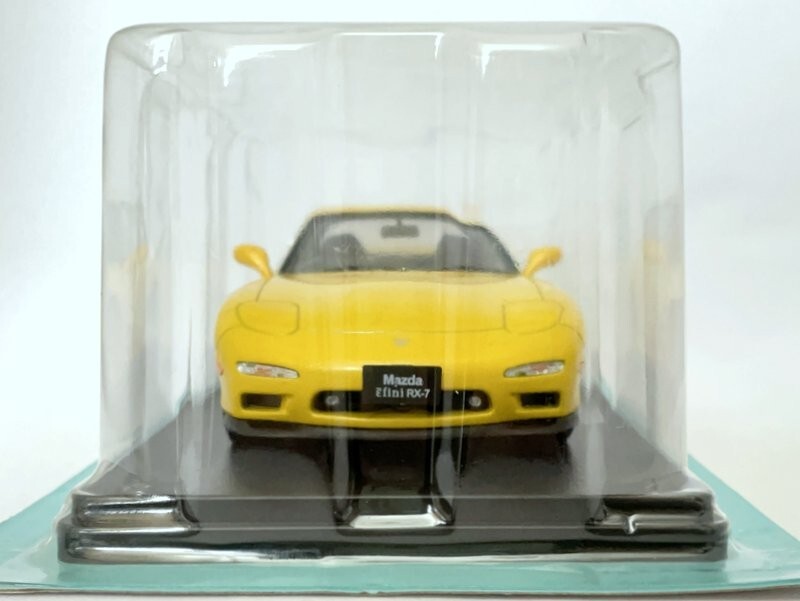 W806 新品 hachette MAZDA ƐFINI RX-7 (FD3S） s-l400.jpg