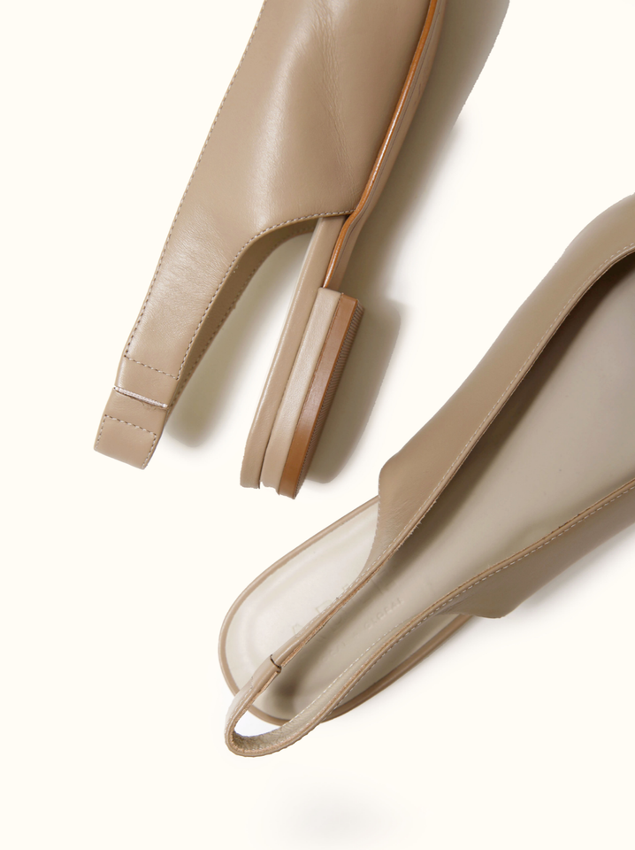 Anthropologie Able Penelope Pointed Toe Slingback Flat pebble size 9