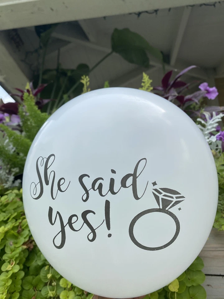 Globos personalizados She Said Yes - 12 pulgadas - (juego de 10) Foto 2 de 2