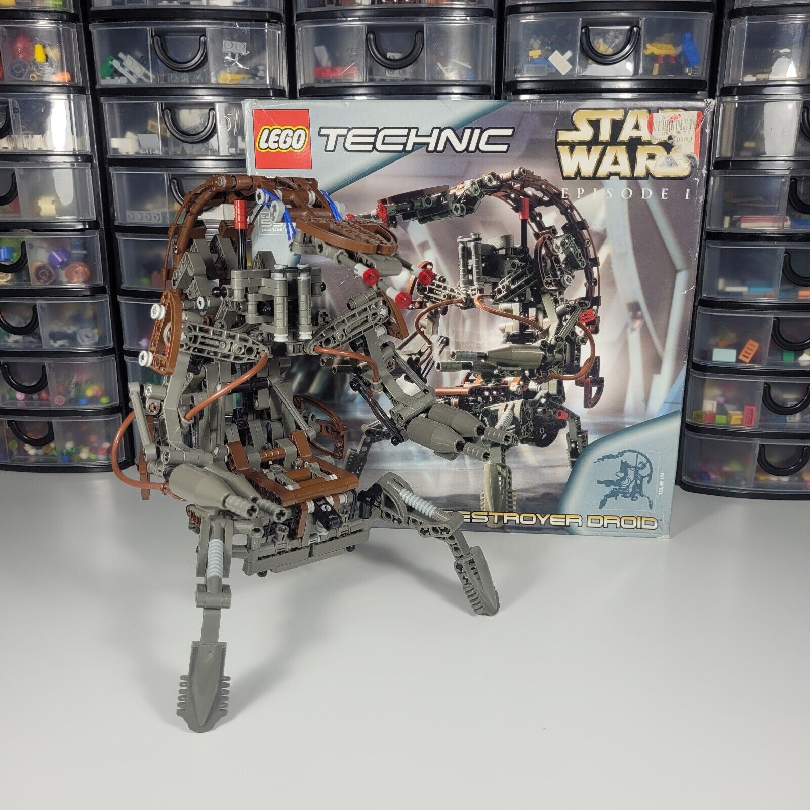 LEGO Star Wars: Destroyer Droid (8002)