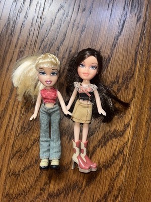 Vintage 2001 Lil Bratz Doll Set Of 2 Dolls With Outfits And Shoes