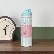 owala 32OZ straw Insulated water bottle double-layer stainless steel vacuum.