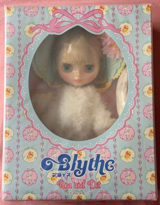 Neo Blythe Una and Dot Fashion Doll Good Smile Company New Sealed From Japan