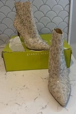 Gianni Bini Boots Annina 2 Metallic Sand/Gold Size 9 New With Box