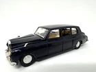 Vintage Dinky Toys Black Rolls Royce Phantom V 152 England Driver & 2 Passenger