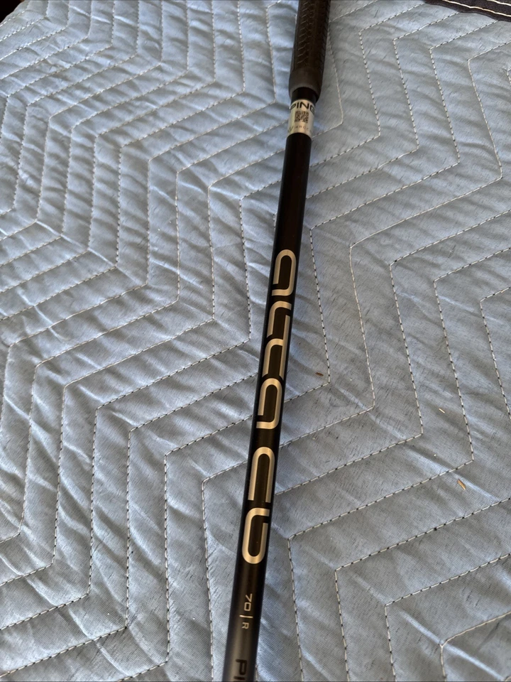 Ping G425 2/hybrid 17° Adjustable Loft W Head Cover. Used Less Than 5 Times - Image 2 of 4