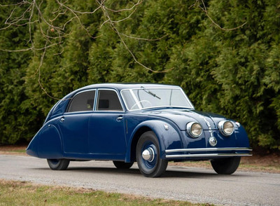 1/144 Czech Tatra-T77 sedan  Unpainted