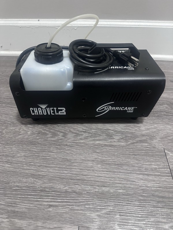 CHAUVET DJ Hurricane 1000 Fog Machine