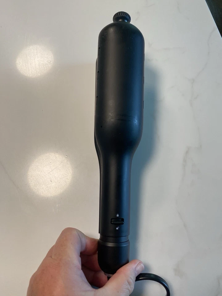 CHI Multi-Wave Styler - Hairstyles with Adjustable Barrel for Customizable Waves - Image 4 of 4