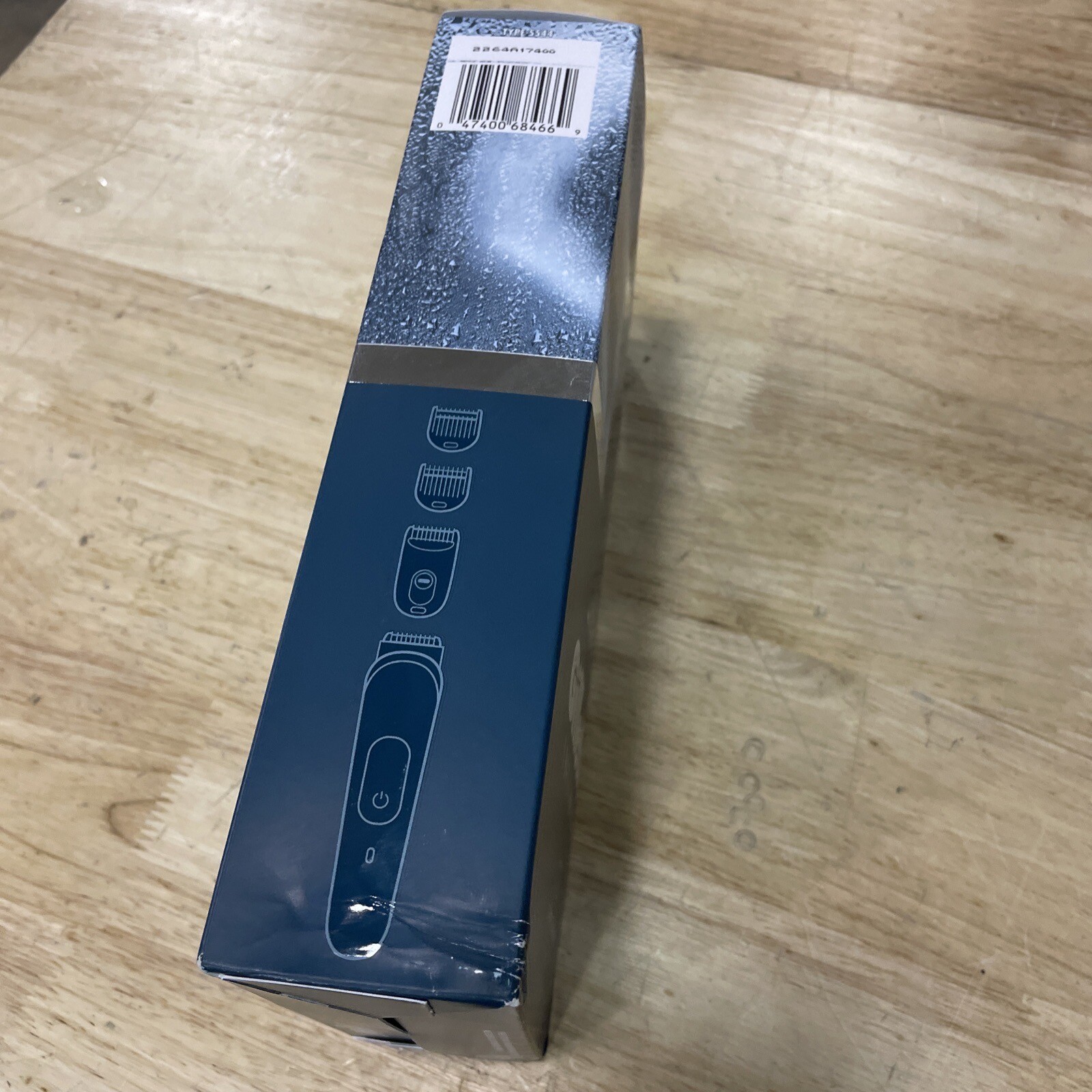 Gillette Intimate Men's Pubic Hair Trimmer, Waterproof Body Groomer