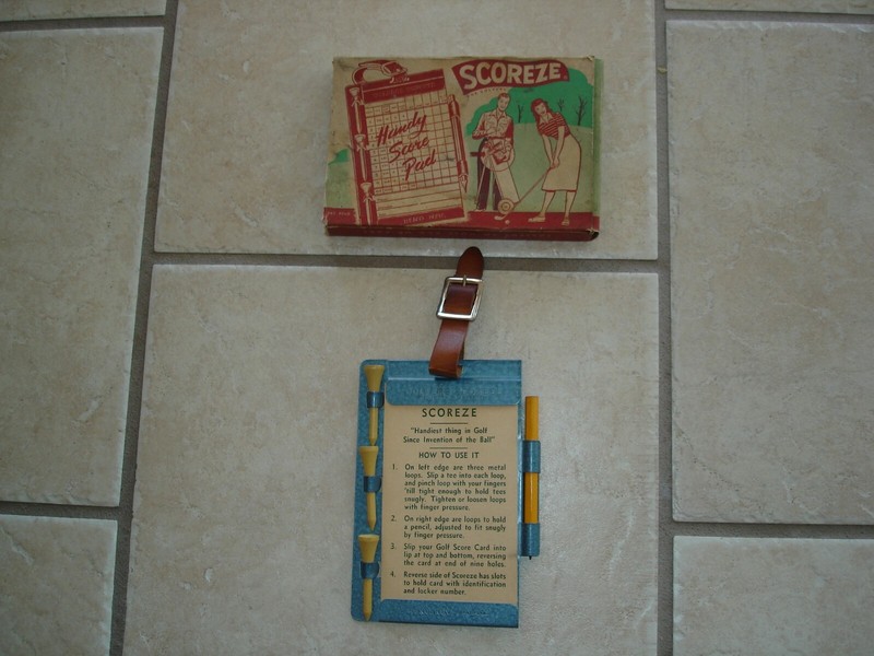 Vintage Golf Score PAD UNUSED SCOREZE IN ORIGINAL BOX WITH PENCIL AND TEES