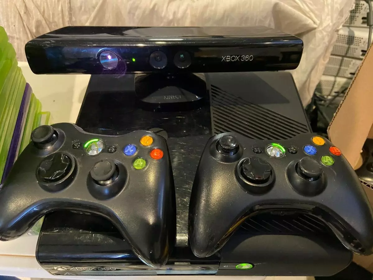 Restored Microsoft Xbox 360 E Slim 4GB Console with Kinect Sensor