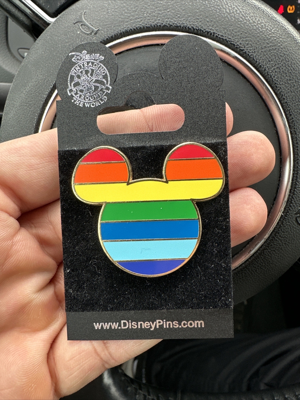 MICKEY MOUSE EARS - RAINBOW - COLLECTIBLE PIN - BRAND NEW - DISNEY HP607