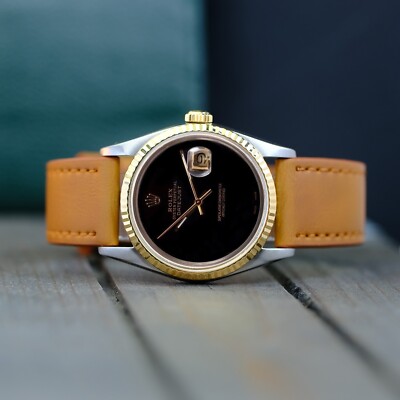 Men's Rolex Datejust Watch 16233 18KY Gold Black Dial Fluted on a