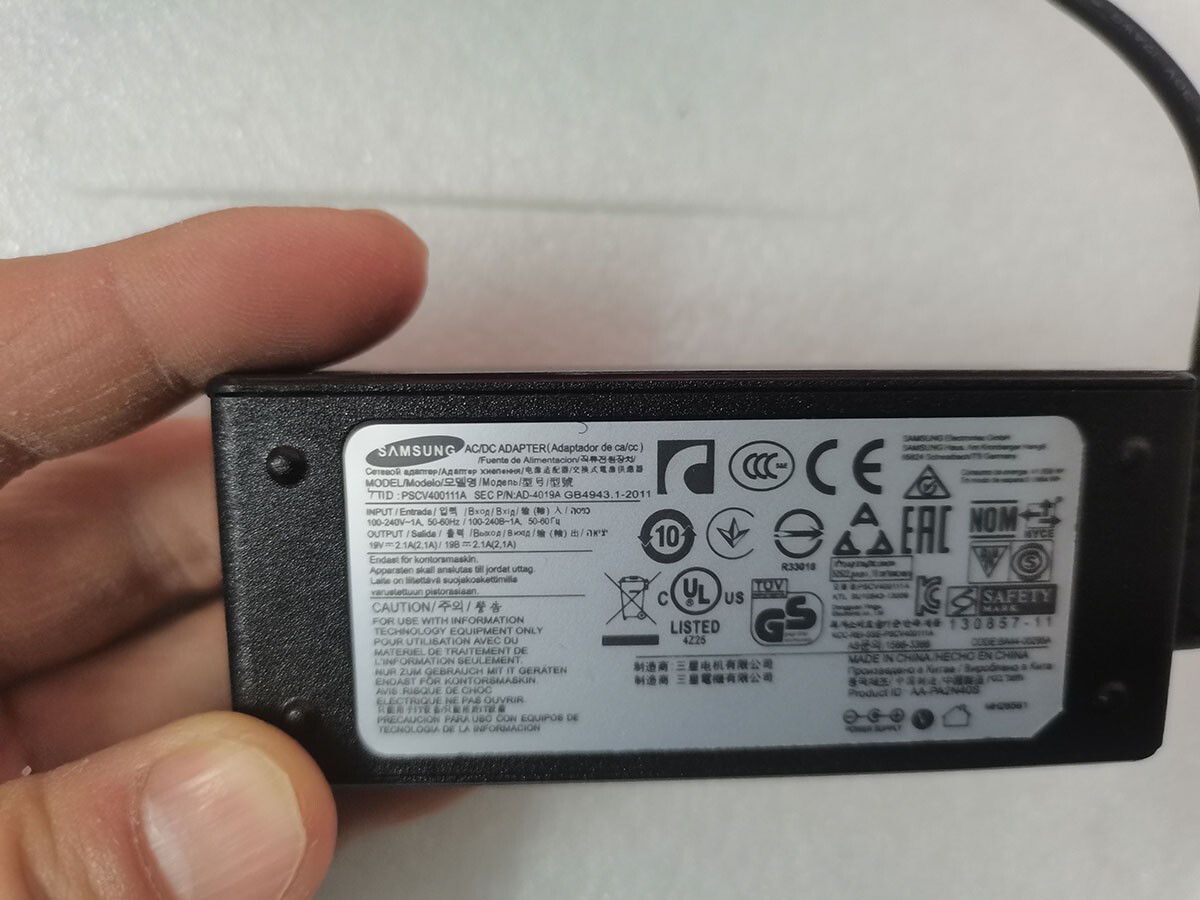 Original OEM Samsung 40w AC Adapter&cord for Notebook Spin