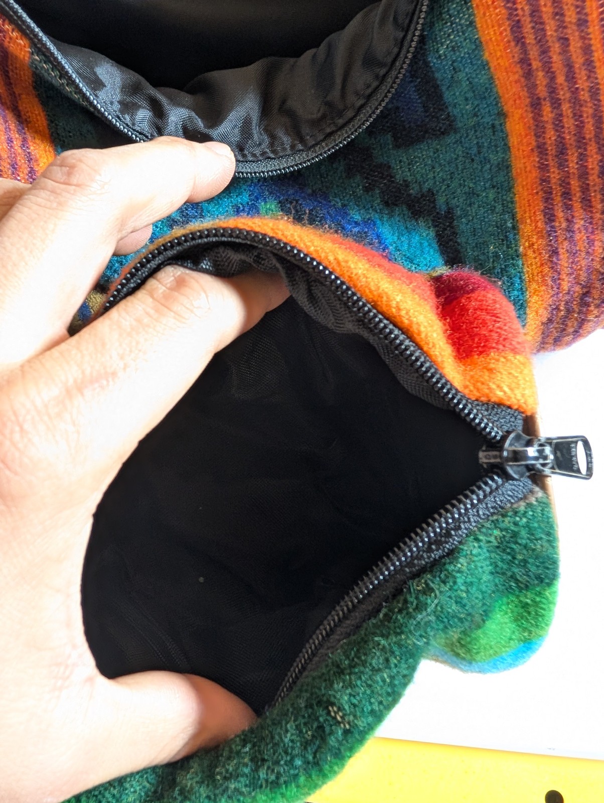 Pendleton Blanket Wool Aztec Pattern Barrel Style… - image 12