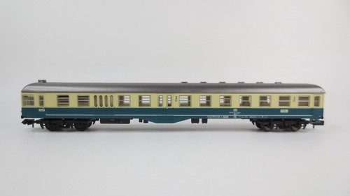 Arnold 3275 K Mitteleinstiegs-Steuerwagen mit Schlusslicht NEU & OVP CH23842 | Zustand: Neu
