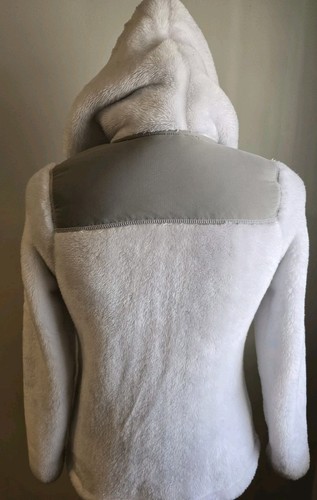 FILA Size XL (16) Girls White Full Zip Hi-Pile With Hood Athletic Jacket - Picture 4 of 12