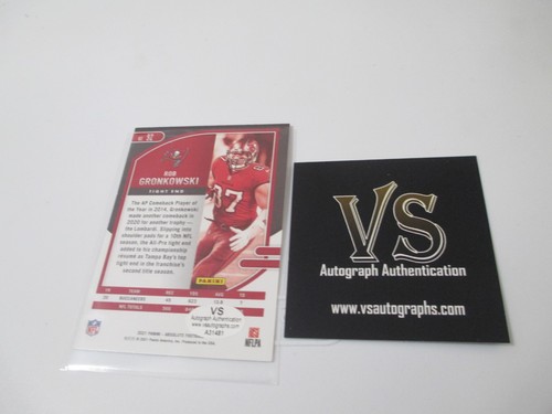 2021 PANINI ROB GRONKOWSKI TAMPA BAY BUCCANNEERS AUTOGRAPH FOOTBALL CARD - Picture 2 of 2