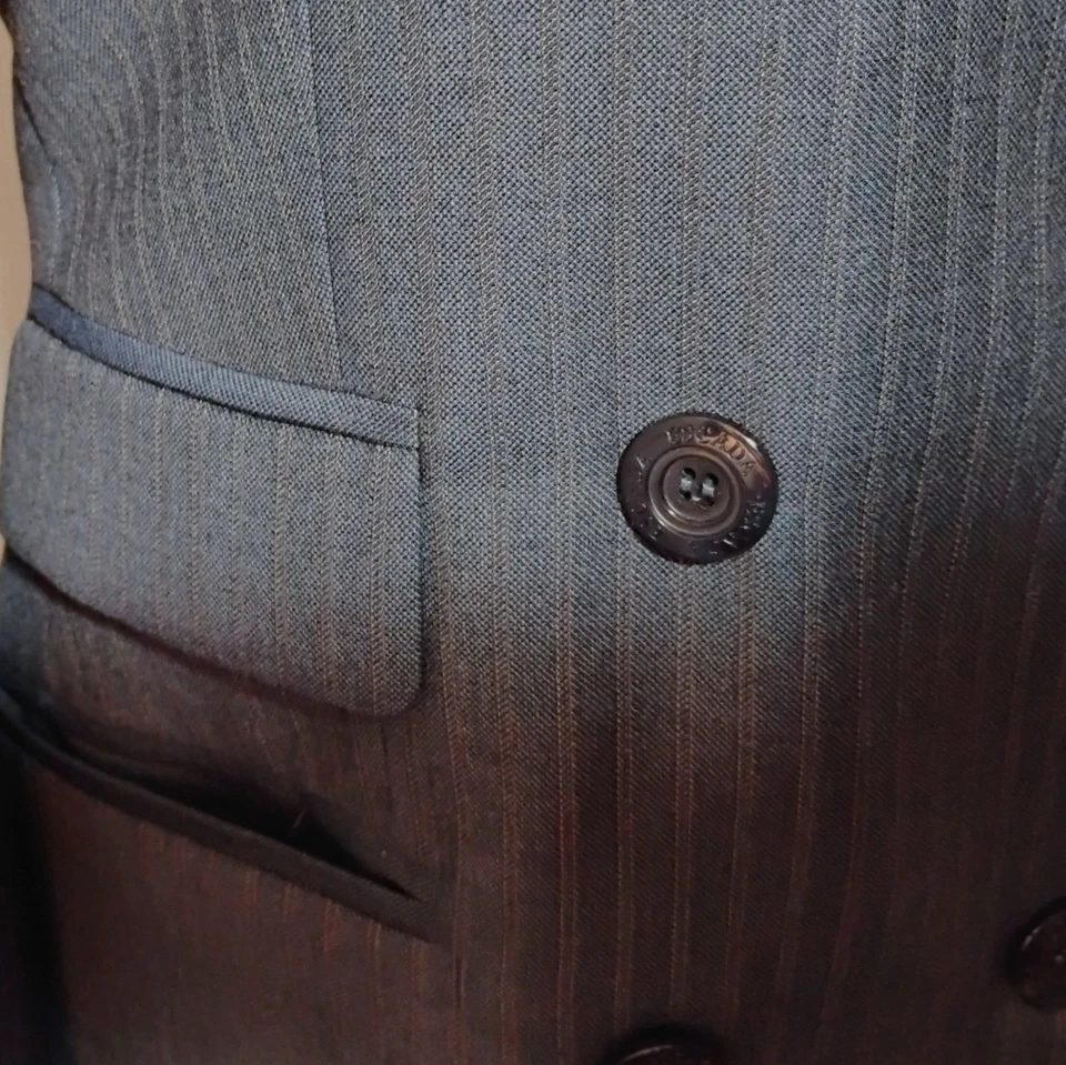 Vintage Escada Wool  Blazer EU36 US4 Black Pinstripe Double Breasted Power Suit - Image 4 of 4