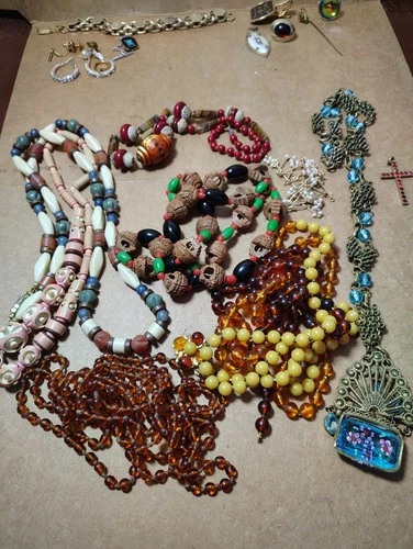 Vintage Estate Costume Jewelry Lot Beads Cufflinks Earrings Pendants Necklaces