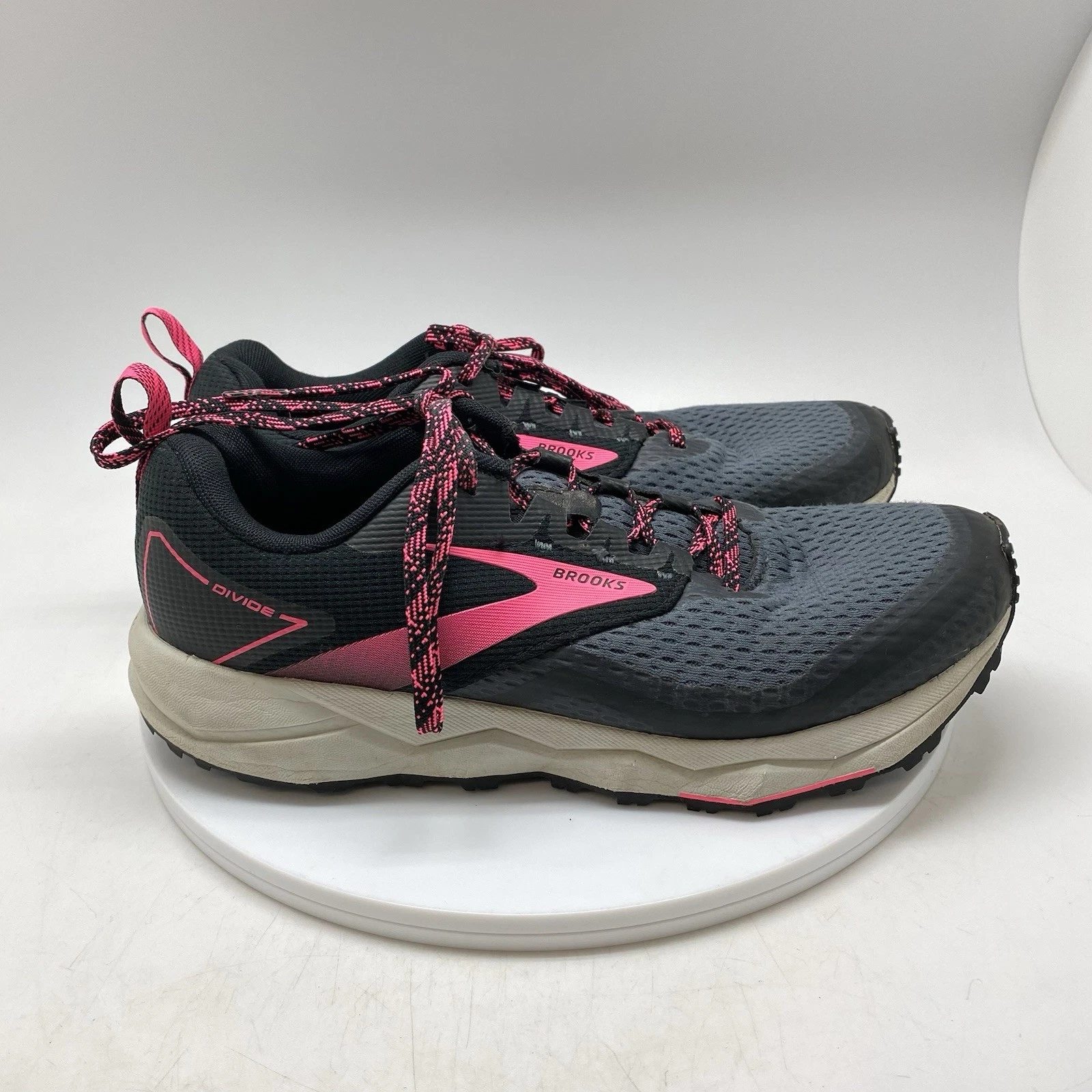Brooks Sneakers Womens 10 B Divide 2 1203421B069 Black Athletic Trail Shoes