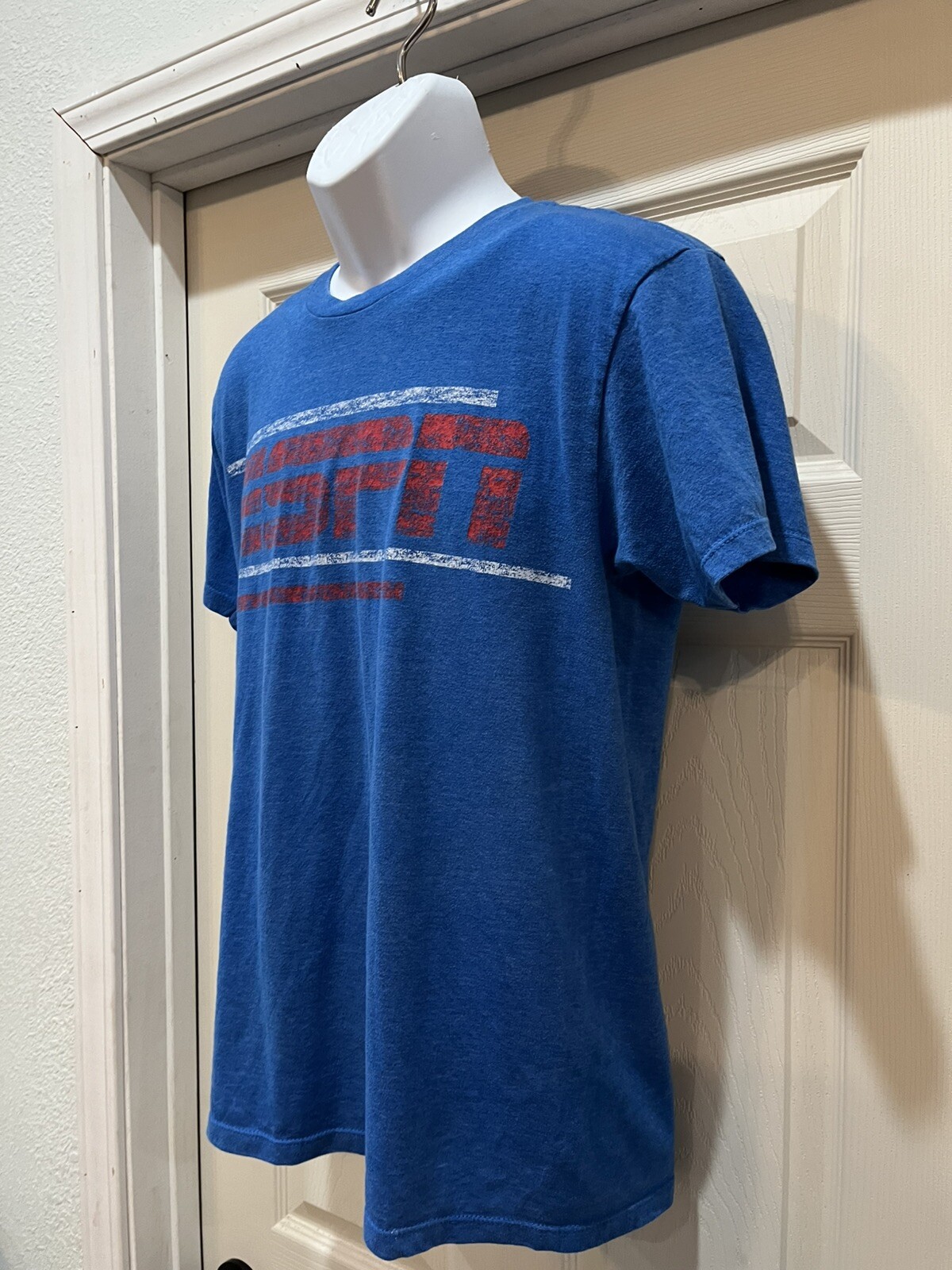 Picture 2 of 4