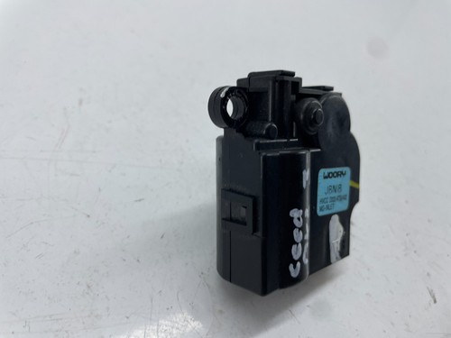 KIA PRO CEED MK2 HEATER BLOWER FLAP MOTOR ACTUATOR D332-ATBAA02 (3) 12-2018 ๐ - Picture 3 of 12