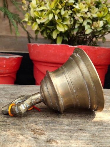 Collectible Old Original Brass Hindu Religious Worship Temple Roof Hanging Bell - Picture 5 of 8