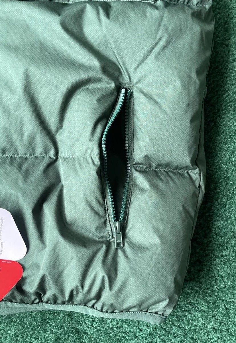 Mens Nike Sportswear Club PrimaLoft Green Winter Puffer Vest Mens Nike Sportswear Club PrimaLoft Green Winter Puffer Vest