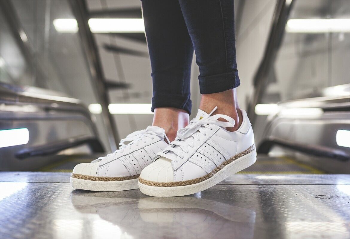 Eksklusiv venstre lobby Women's Adidas Originals SuperStar 80s New Bold W White Trainers (DA9573) |  eBay