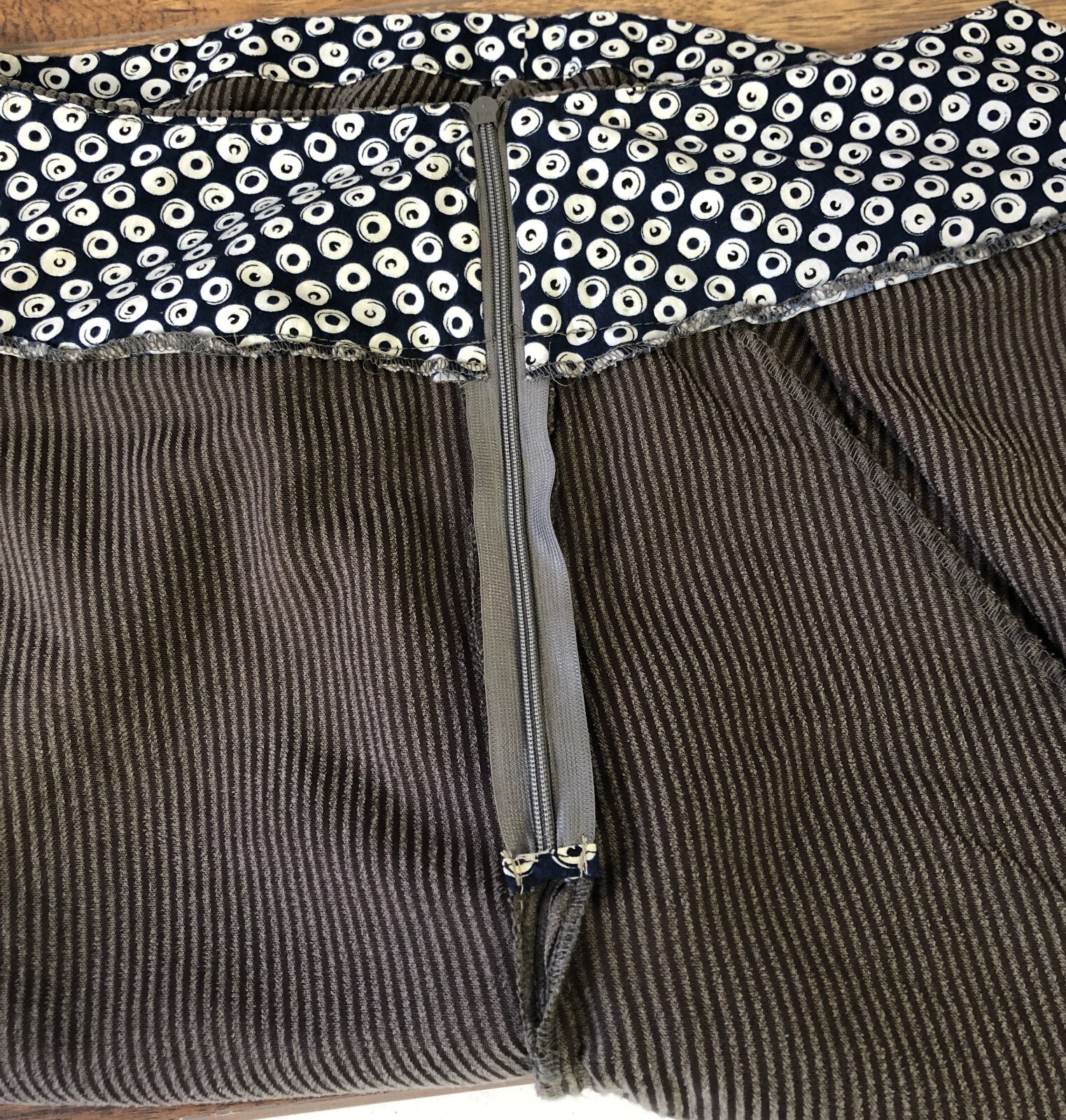 Lunn Jumbo Cord Tulip Skirt Brown Size Small Pre-Owned image 3