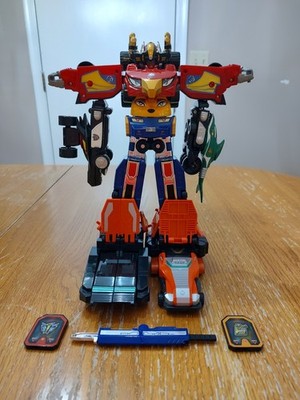 Power Rangers RPM Megazord Set Zenith Megazord High Octane +