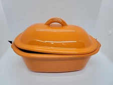 Pampered Chef Orange  Stoneware Mini Deep 1.5 Qt Covered Baker #1171 Roaster