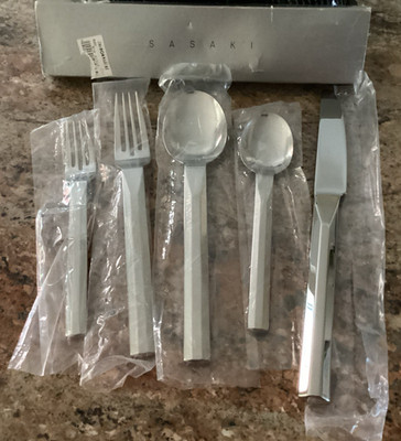 TALIS Sasaki Stainless 5 Piece Place Setting Unused 18/8 Japan Flatware