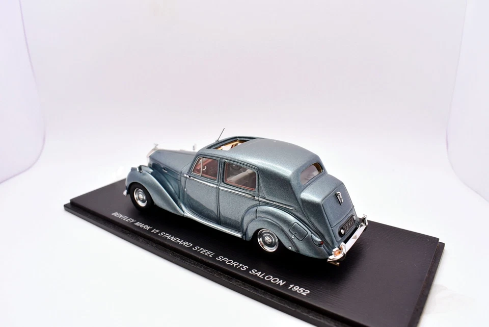Modellino auto epoca 1:43 Bentley mark VI spark modellismo statico collezione - Immagine 4 di 4