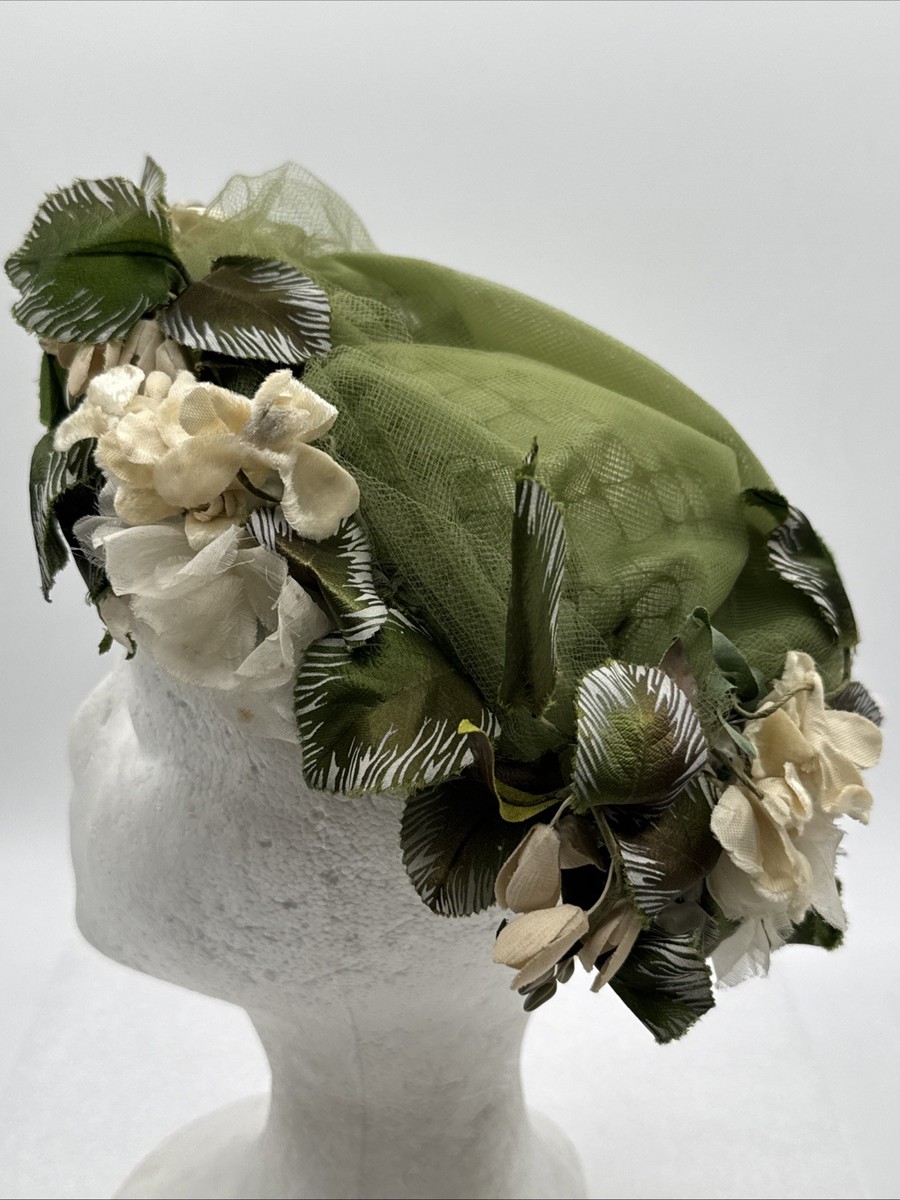 Vintage Mr. John Jr. Flowered Hat 1970s Tulle White Flowers  display picture 2