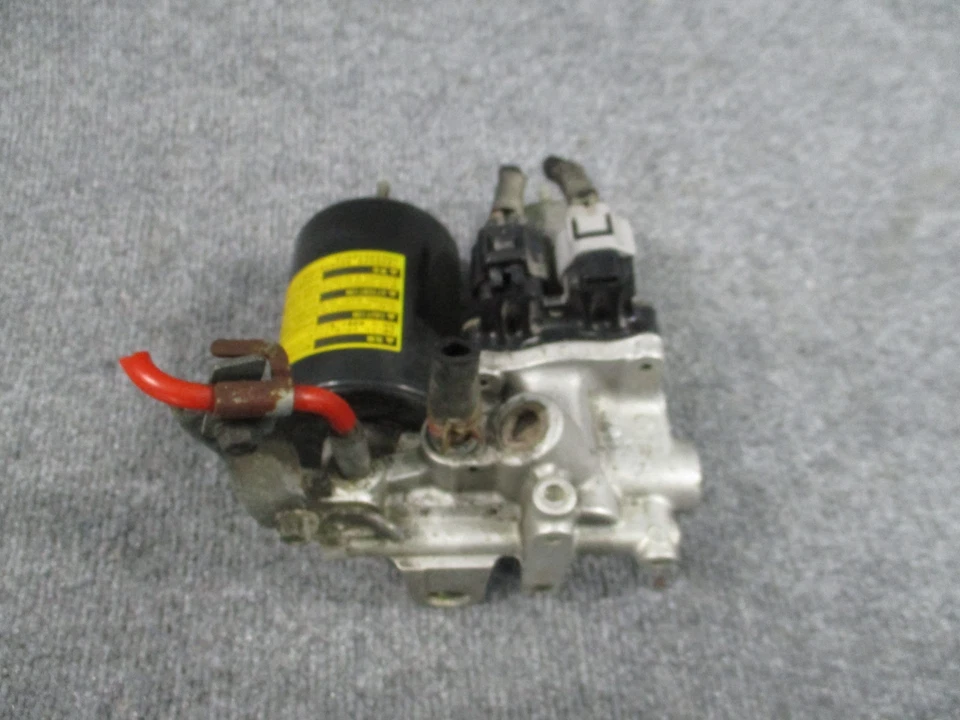 Actuador bomba freno antibloqueo ABS 2010-2015 Toyota Prius 47070-47050 OEM Foto 4 de 4