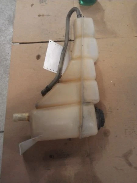 99 00 01 02 03 04 05 06 07 FORD F350 SUPER DUTY DEPÓSITO DE REFRIGERANTE 12052 Foto 3 de 4