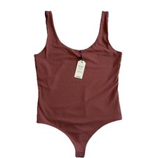 Express Body Contour High Compression Scoop Neck Bodysuit, Mauve Size Large NWT