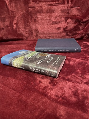 *3 SIGNED FIRST EDITIONS!* Station Eleven, The Glass Hotel, Sea of Tranquility - Picture 14 of 16
